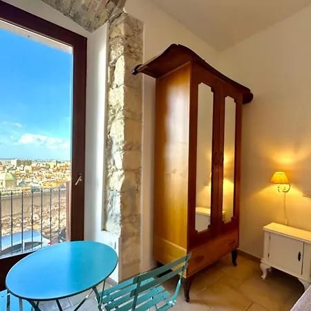 Panoramic Place In Castello * קליארי